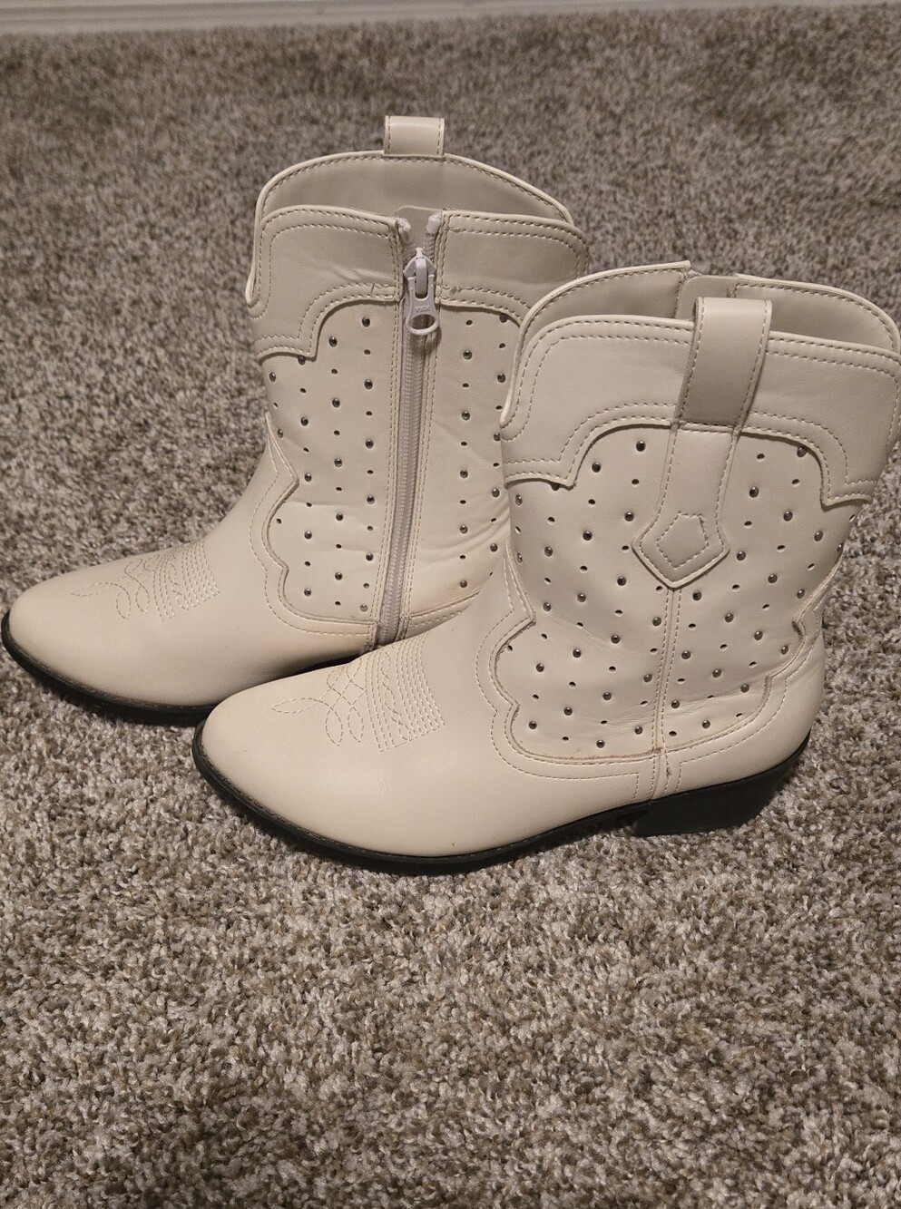 art class Cream Perforated Western Kids Boots